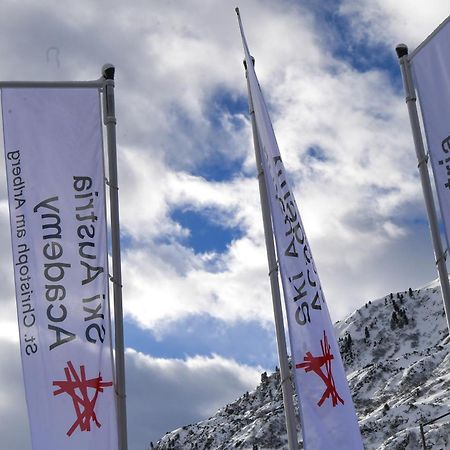 Hotel Ski Austria St.Christoph A.A. St. Christoph am Arlberg Bagian luar foto